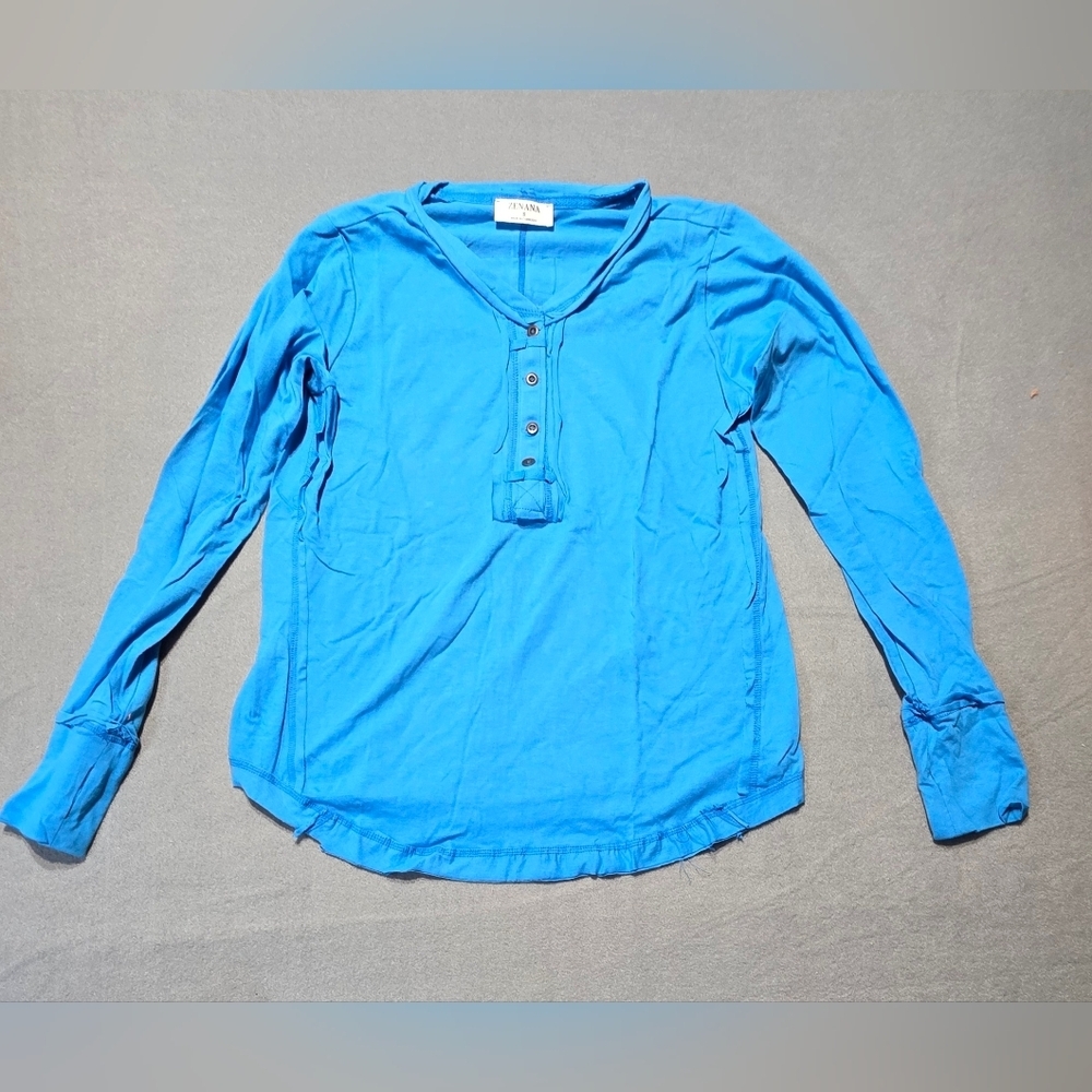 Zenana NEW In Bag Deep Sky Blue Long Sleeve Tee Size Small PTP 20 - Picture 3 of 6